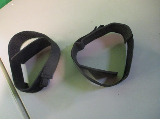 Used Ski Storage Straps Black