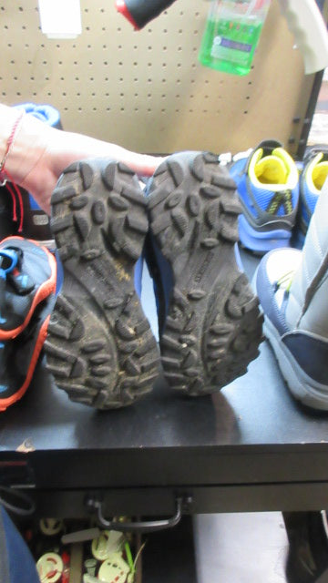 Load image into Gallery viewer, Used Merrell Moab Float Pro Shoes - Youth Size 1 - Blue
