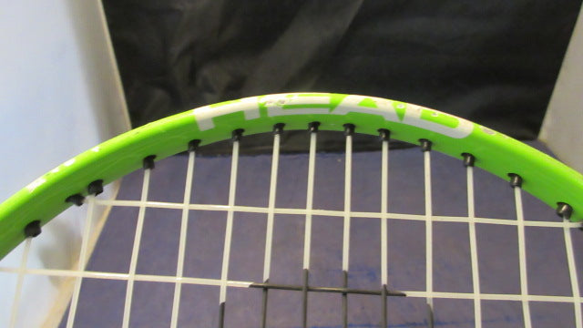 Load image into Gallery viewer, Used Head Speed 21 21&quot; Junior Tennis Racquet - small wear on rim
