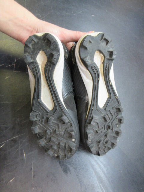 Load image into Gallery viewer, Used Rawlings Clubhouse Low Baseball Cleats - Size 2
