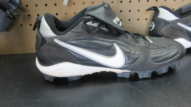 Load image into Gallery viewer, Used Nike Softball Keystone Low Cleats - Size 11
