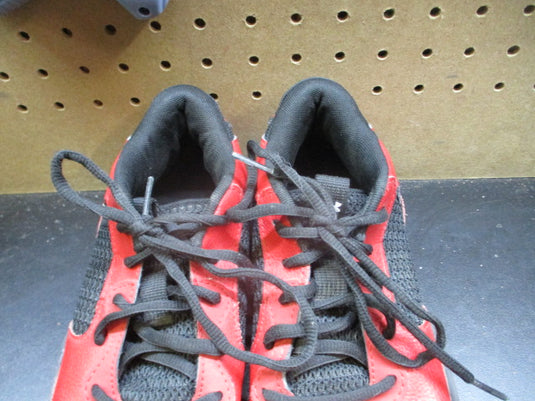 Used Under Armour Boys' Lockdown 6 Basketball Shoes - Size Youth 3