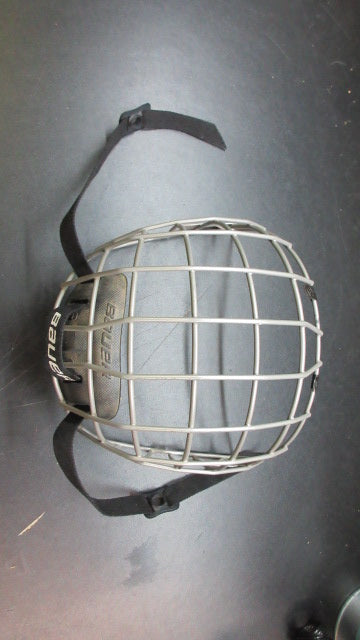 Load image into Gallery viewer, Used Bauer Type B1 Hockey Face Mask - Medium
