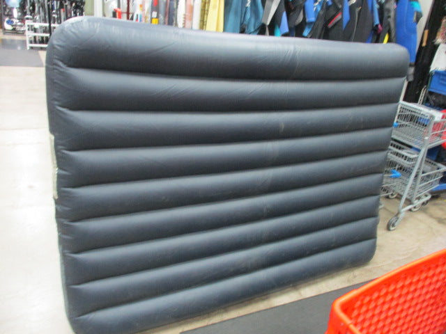 Load image into Gallery viewer, Used INTEX Queen Size Inflatable Matress
