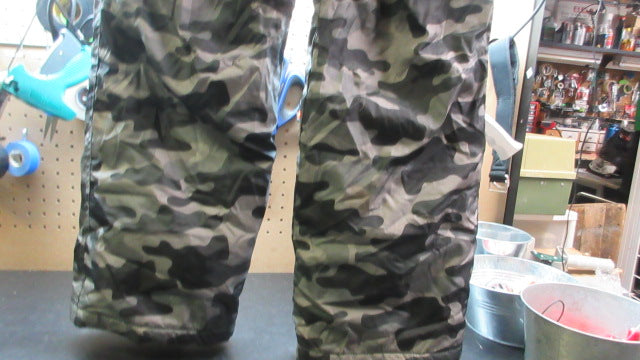 Load image into Gallery viewer, Used Faded Glory Winter Snow Pants - Size Youth XXL (18)
