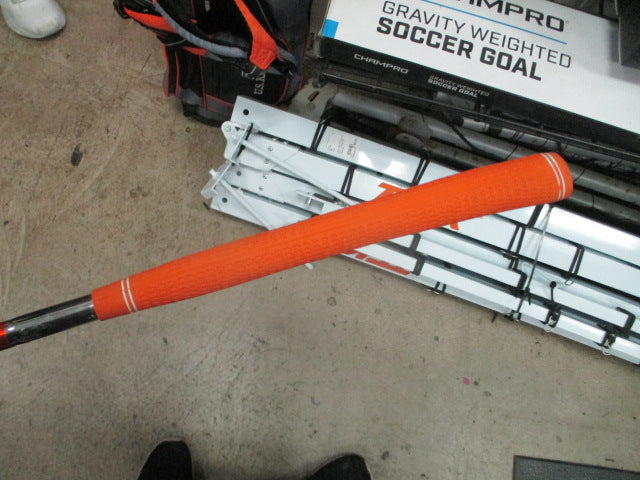 Load image into Gallery viewer, Used US Kids Long Leaf 23" Junior Putter - RH
