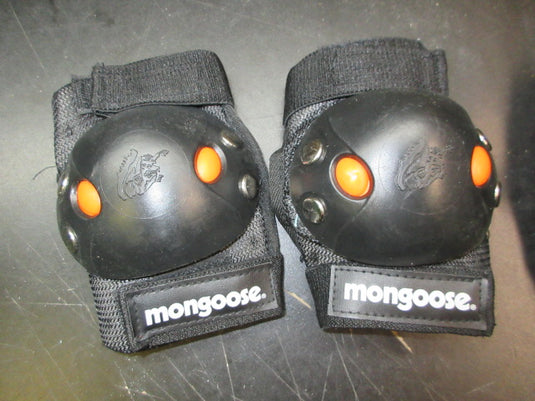 Used Mongoose Skating Knee Pads - Youth