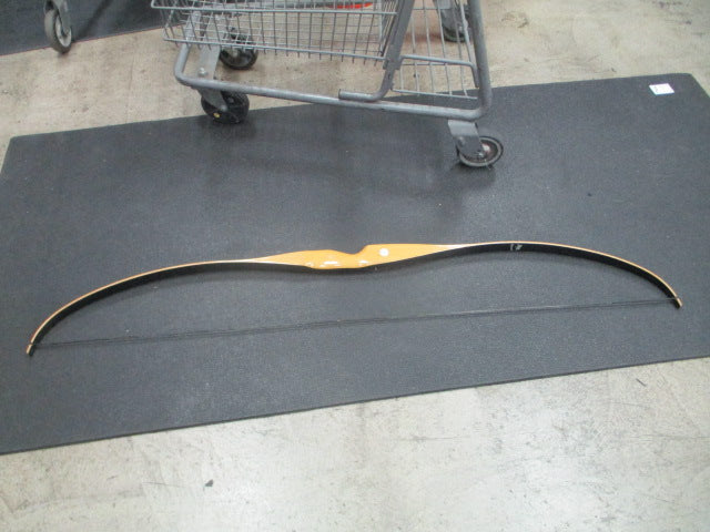 Load image into Gallery viewer, Used Bearcat KM22754 AMO 60" Archery Bow - RH
