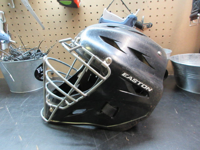 Load image into Gallery viewer, Used Easton Black Magic Catchers Helmet - Size Youth
