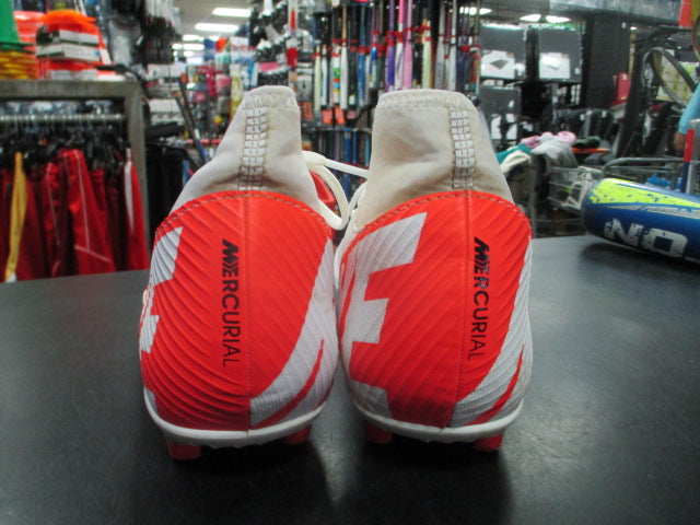 Load image into Gallery viewer, Used Nike Mercurial Superfly 9 Elite FG CR7 Size 9.5
