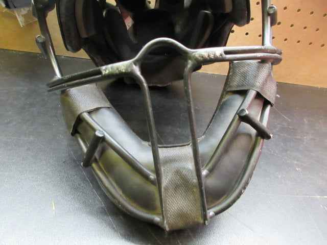 Load image into Gallery viewer, Used Worth Legit Slowpitch Softball Pitcher's Mask
