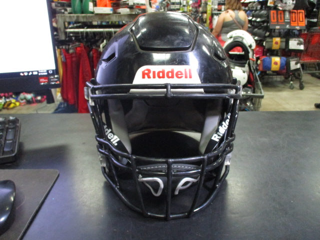 Load image into Gallery viewer, Used Riddell Speedflex Youth Football Helmet Size Medium Initial Szn 2023
