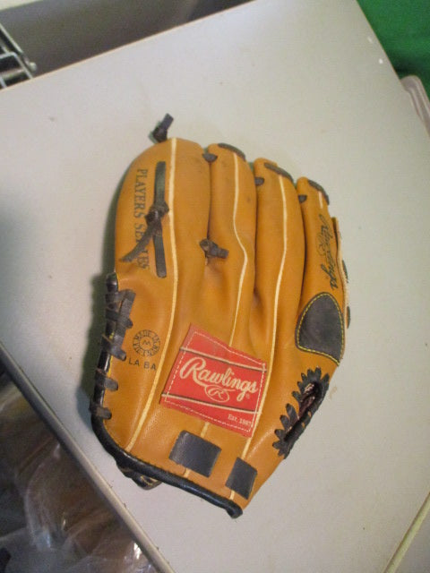 Used Rawlings Players Series Glove - RHT