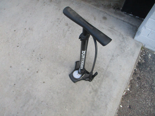 Used Bontrager Charger Floor Pump