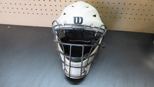 Used Wilson EZ Gear 2.0 Catchers Helmet - Size 6 1/4 - 7