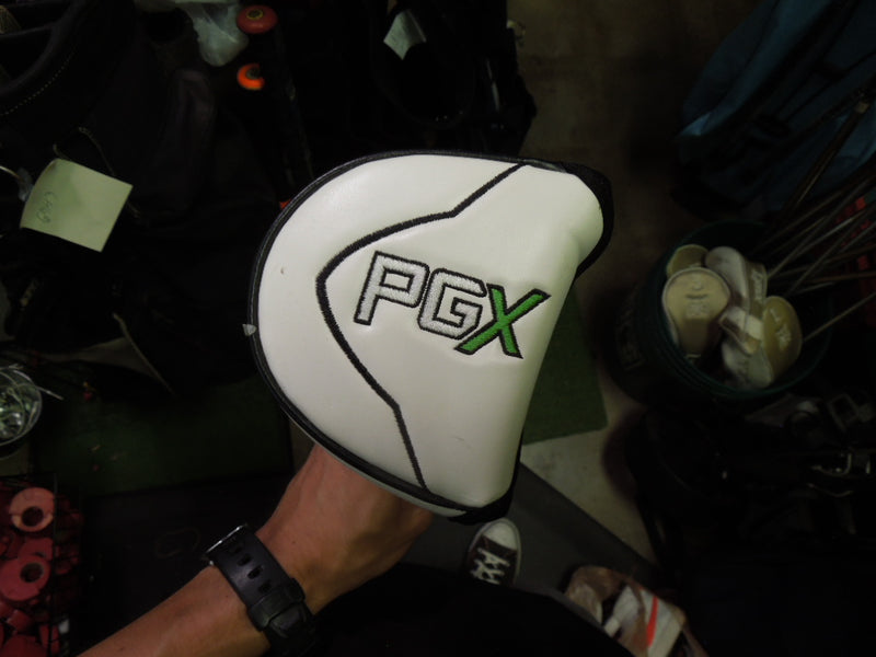 Load image into Gallery viewer, Like New Pinemeadow Golf PGX Right Hand Mallet Putter
