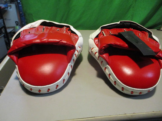 Used Fairtex Curved MMA Focus Mitts