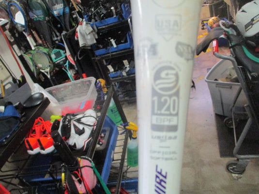 Used Easton Pink Sapphire 27" -10 Fastpitch softball Bat