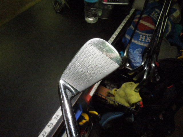 Load image into Gallery viewer, Used TaylorMade Rac Coin Forged Right Hand 6 Iron
