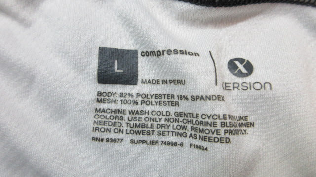 Load image into Gallery viewer, Used Xersion Compression Shorts - Size Large
