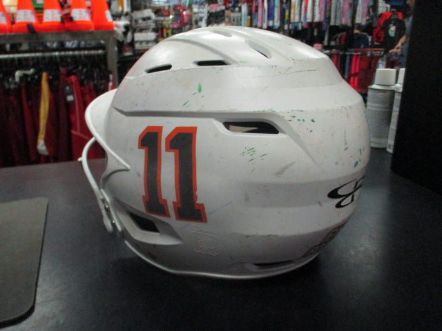 Load image into Gallery viewer, Used Boombah Jr. Batting Helmet With Face Guard in White Size 6 1/4 - 7
