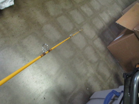 Used Eagle Claw Granger Ocean 9 Foot 2 Piece DEEP SEA POLE