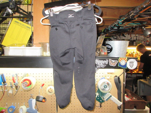 Load image into Gallery viewer, Used Mizuno Softball Pants - Size Youth Medium
