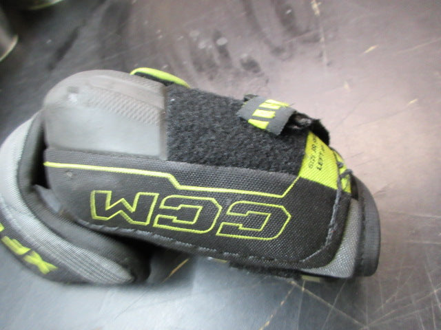 Load image into Gallery viewer, Used CCM Tacks XF80 Elbow Pads - Youth Small

