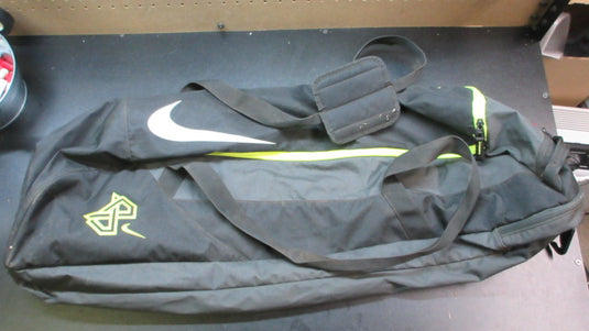 Used Nike MVP Edge Baseball Softball Bat Bag