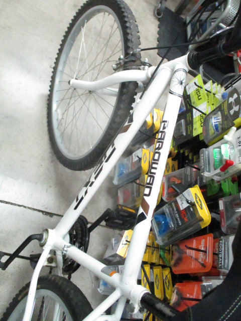 Used Next Parowan 15 Speed 26" Mountain Bike