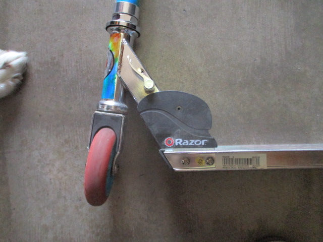 Load image into Gallery viewer, Used Razor Tye Dye Rainbow Foldable Scooter
