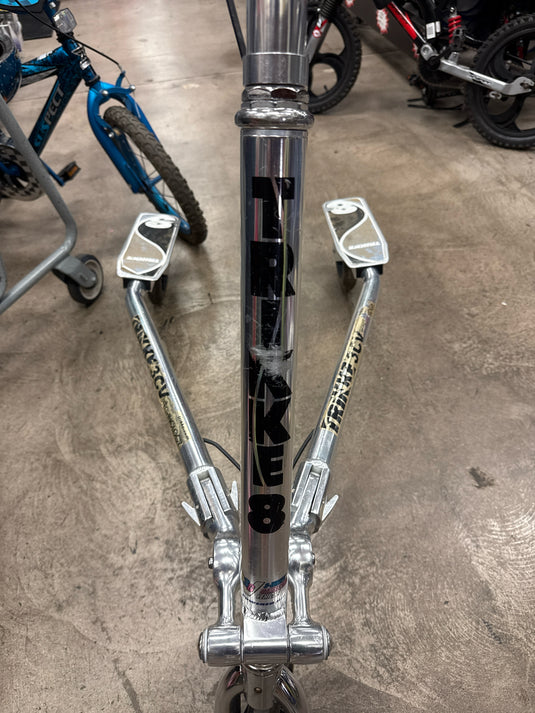 Used Trikke 8 3CV 3 Wheeled Carving Scooter