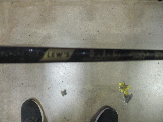 Load image into Gallery viewer, Used LEW'S S.I.C. Graphite Speed Stick 6' 6" Fishing Rod
