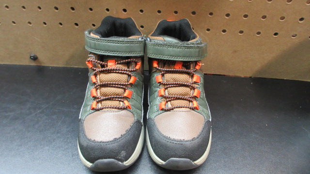 Load image into Gallery viewer, Used Ozark Trail Toddler Boy Water Resistant Hiker Boots - Size Youth 10
