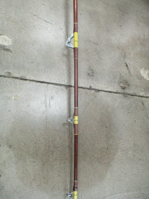 Used Penn Senator 6'6" 9/0 Line Capacity Fishing Pole