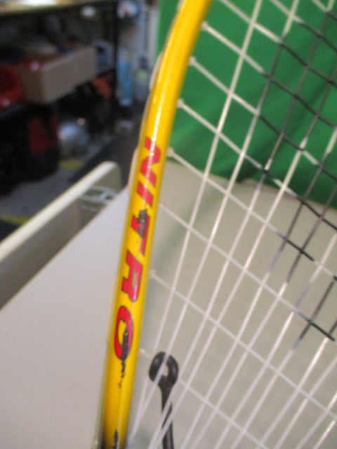 Load image into Gallery viewer, Used Ektalon Nitro F3 22" Racquetball Racquet
