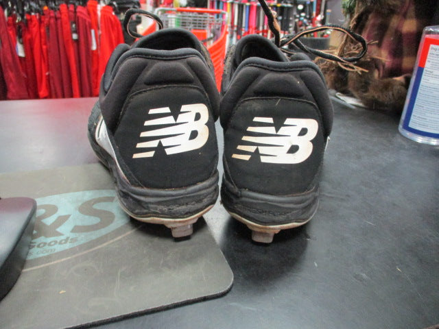 Load image into Gallery viewer, Used New Balance Size 6 Baseball Cleats
