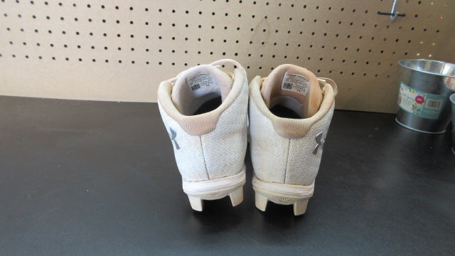 Load image into Gallery viewer, Used Under Armour Spotlight U/A Baseball Cleats - Size 8.5
