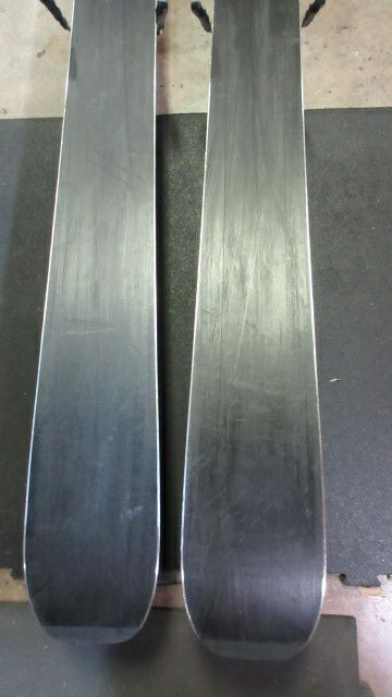 Load image into Gallery viewer, Used Rossignol Blackops Sender Powder Skis w/ Marker Bindings - 172 cm - wear
