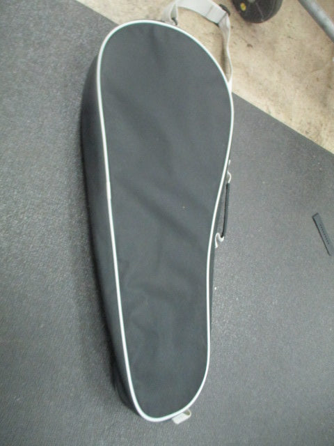 Load image into Gallery viewer, Used Wilson Tennis Racquet Equipment Bag
