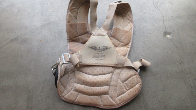 Load image into Gallery viewer, Used All Star Catcher's Chest Protector - Youth
