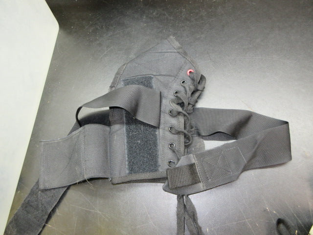 Load image into Gallery viewer, Used McDavid Ankle Brace W/ Straps
