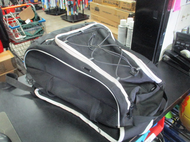 Load image into Gallery viewer, Used Athletico Sports Backpack in Black
