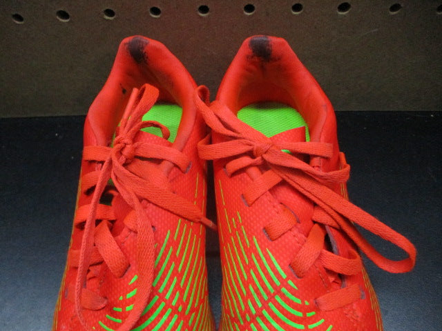 Load image into Gallery viewer, Used Adidas Predator EDGE.4 Tf Indoor Soccer Shoes - Size Youth 11.5

