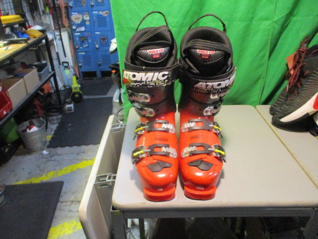Load image into Gallery viewer, Used Atomic Redster WC 90 Size 26.5 (8.5) Downhill Ski Boots
