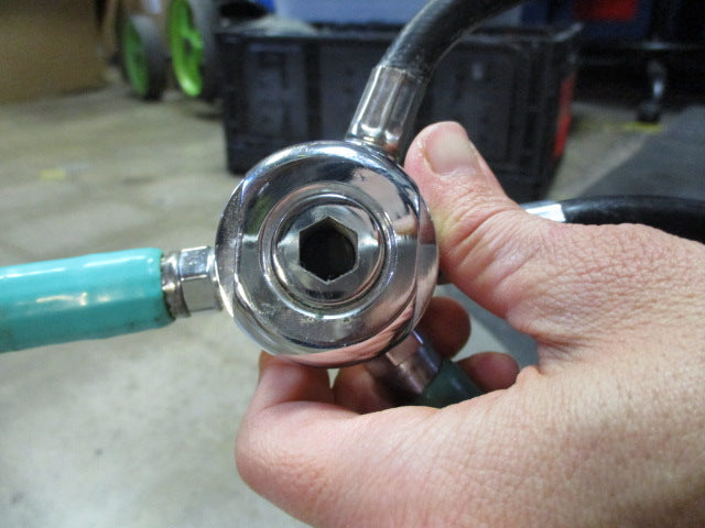 Load image into Gallery viewer, Used USA Divers Mira Dual Stage Regulator Hoses
