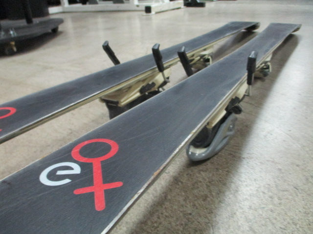 Load image into Gallery viewer, Used Dynastar Exclusive Fluid 153cm Skis w/ Fluid Bindings
