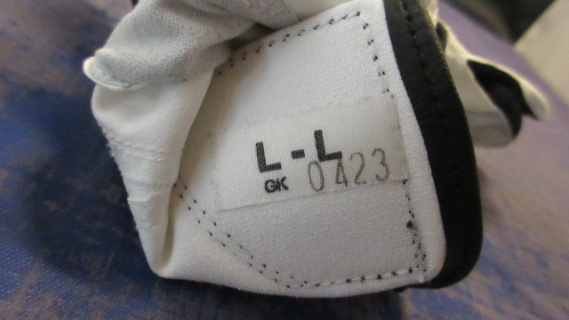 Load image into Gallery viewer, Used Soft Touch On Course Ladies Left SIze Large
