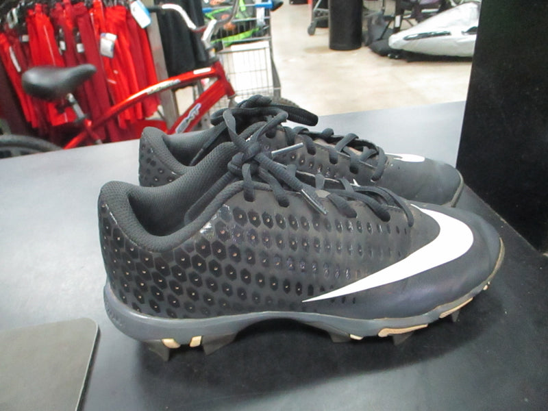 Load image into Gallery viewer, Used Nike Vapor Size Youth 5 Football Cleats
