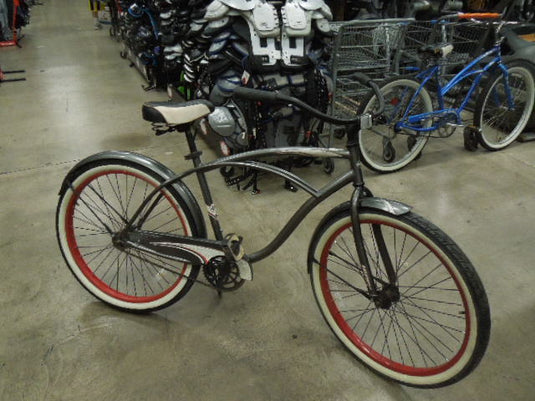 Vintage Huffy Cranbrook Mens Beach Cruiser